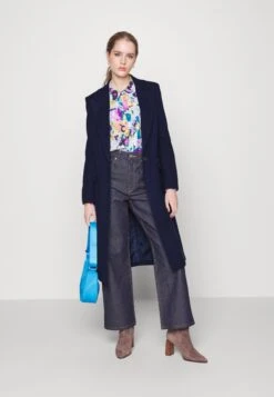 Anna Field -Anna Field 2ecab520ac4441198b0fd0c84be5ba9e