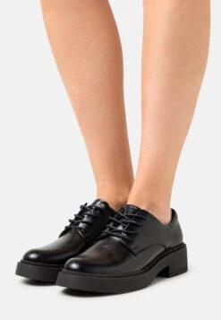 Anna Field Derbies - Black