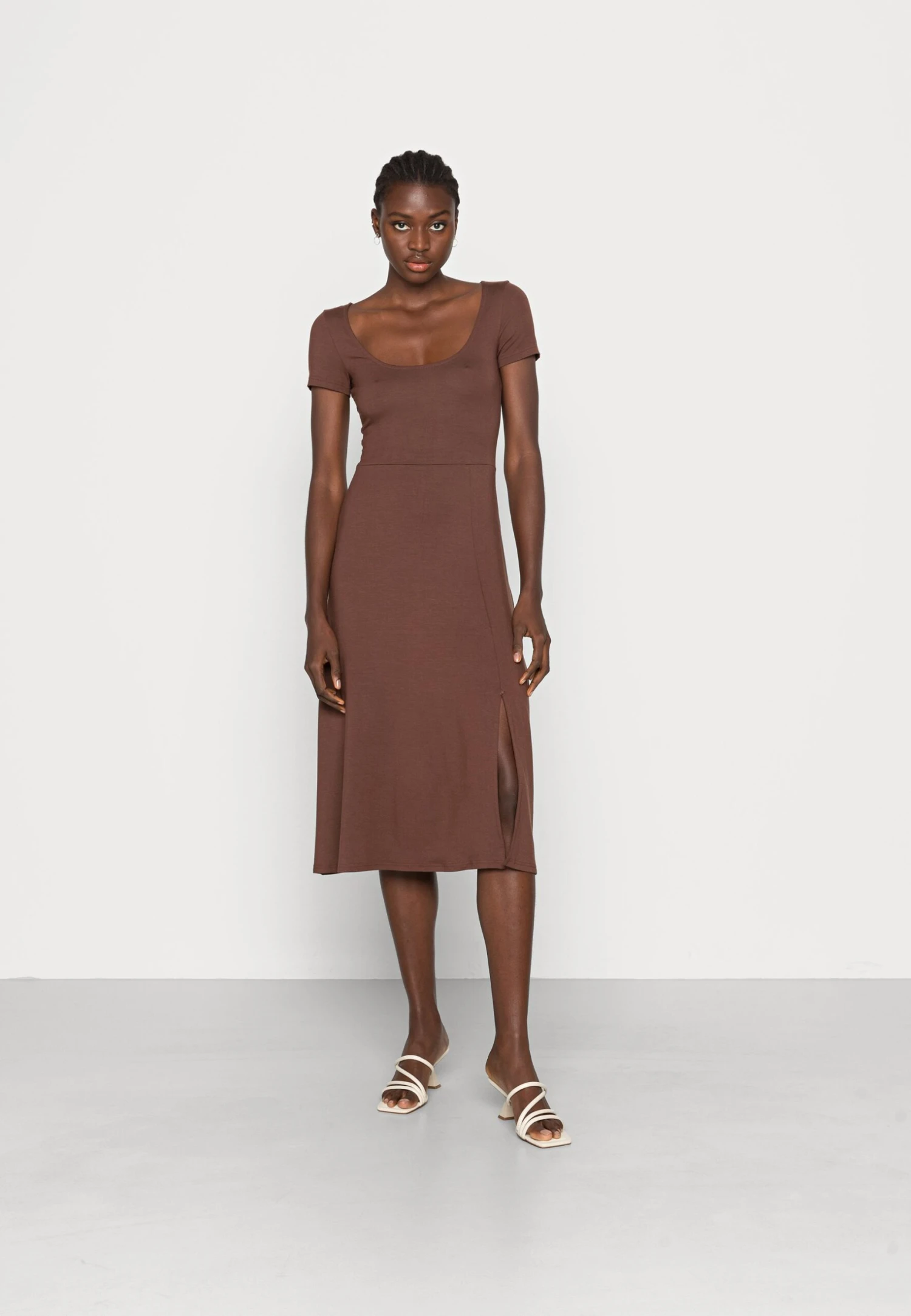 Anna Field Robe En Jersey - Brown 3 Anna Field Robe En Jersey - Brown