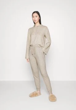 Anna Field Pyjama - Brown 8 Anna Field Pyjama - Brown -Anna Field 9216ae83c6f342f8a8439cf6b45012d8