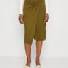 Anna Field Front Knot Midi Skirt - Jupe Crayon - Khaki 1 Anna Field Front Knot Midi Skirt - Jupe Crayon - Khaki -Anna Field 933a7b9984fc46649021338a1ef42a76