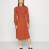 Anna Field Crew Ausschnitt Midi Strickkleid Mit Gürtel - Robe Pull - Brown 1 Anna Field Crew Ausschnitt Midi Strickkleid Mit Gürtel - Robe Pull - Brown -Anna Field b544d9bfc4684fee82bcb034bbae9742