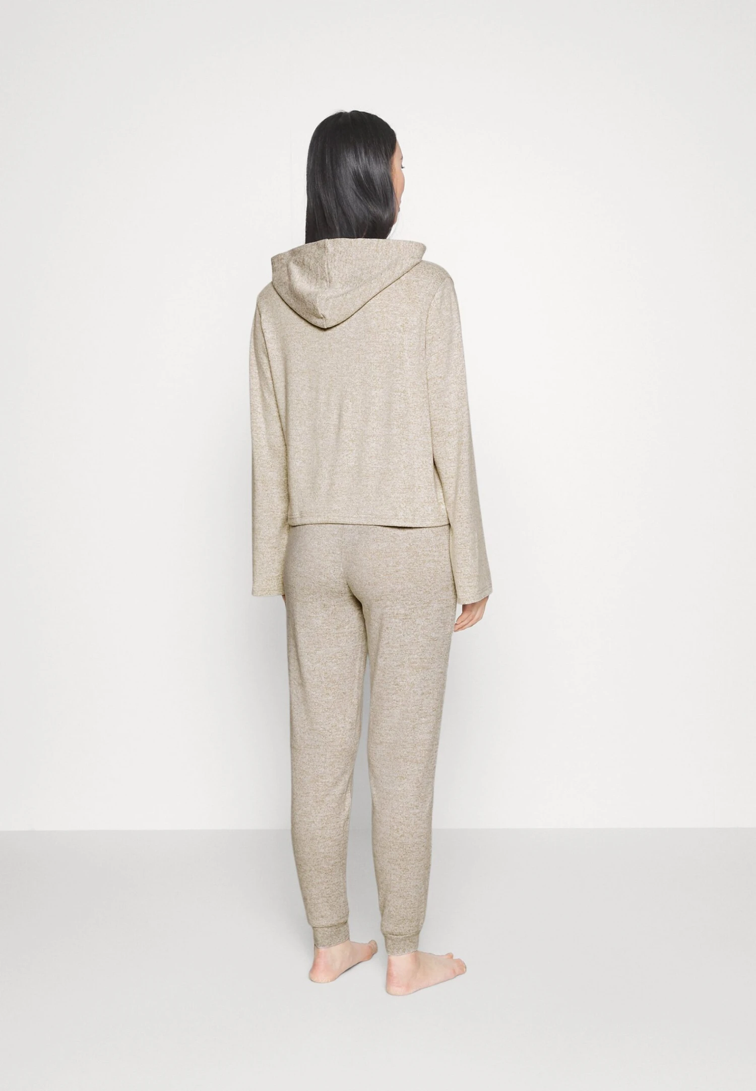 Anna Field Pyjama - Brown 5 Anna Field Pyjama - Brown – Image 3